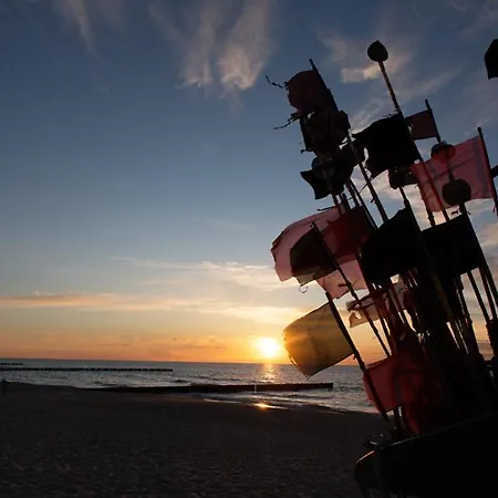 Wczasowisko Syrena Πανσιόν Niechorze